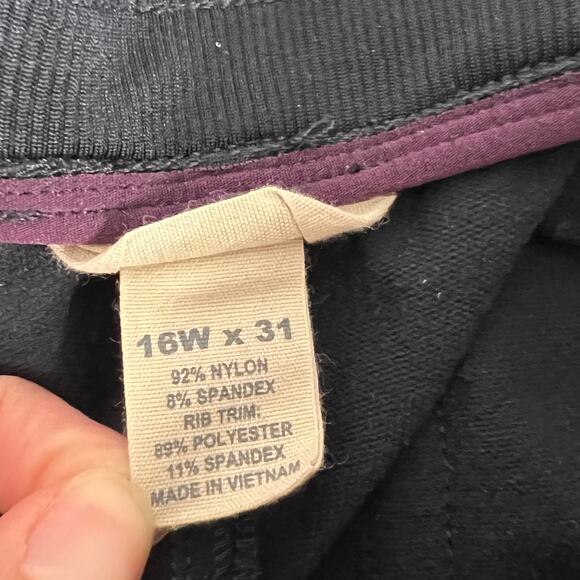 Duluth Trading Black Hills Water Repellent Straight Pants Plus Size 16W - Picture 5 of 14